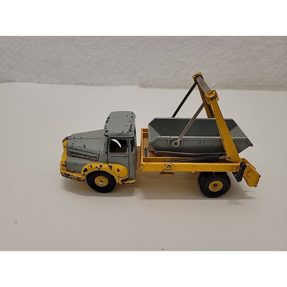 Vintage Dinky Supertoys Multibenne Unic 38A Meccano Made In France